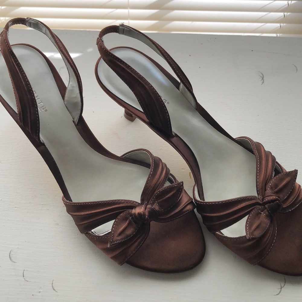 🌻 Brown Dye lights Heels